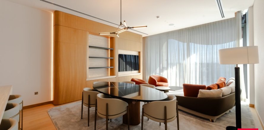 3 bedrooms Apartment in Dubai, UAE No. 215728