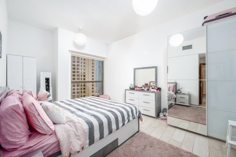 Apartment de 3 dormitorios en Sadaf 2, UAE No. 221654 9