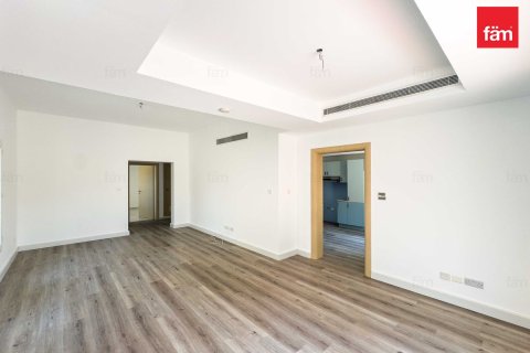 3 bedrooms Villa in Dubai, UAE No. 134202 11