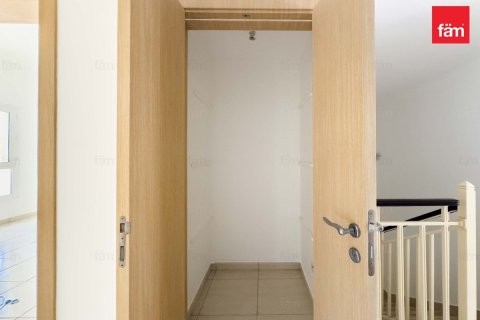 3 bedrooms Villa in Dubai, UAE No. 134202 25