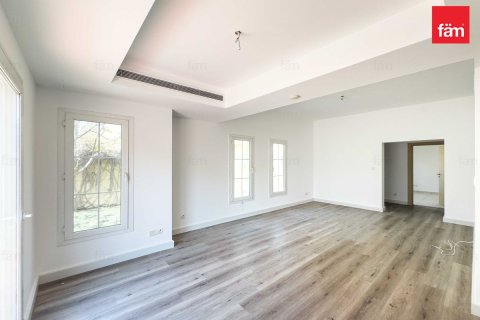 3 bedrooms Villa in Dubai, UAE No. 134202 21