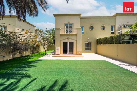 3 bedrooms Villa in Dubai, UAE No. 134202 6