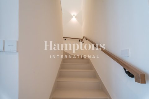 Townhouse de 3 dormitorios en The Valley, UAE No. 223820 18