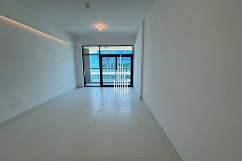 3 bedrooms Duplex in Al Raha Beach, UAE No. 29340 6