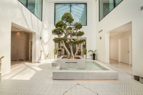 Villa de 6 dormitorios en The Villa, UAE No. 218748 4