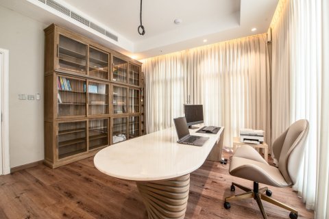 Villa de 6 dormitorios en The Villa, UAE No. 218748 10