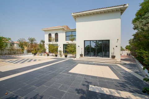 Villa de 6 dormitorios en The Villa, UAE No. 218748 28