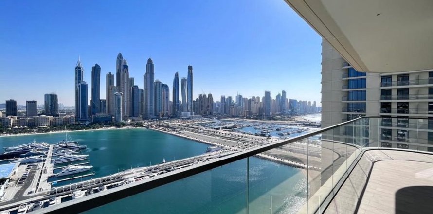3 bedrooms Apartment in Dubai Harbour, UAE No. 215976