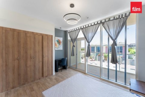 2 bedrooms Townhouse in Dubai, UAE No. 213193 12