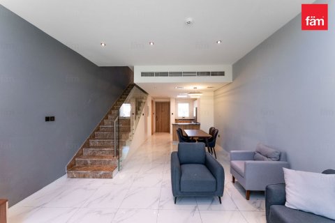 2 bedrooms Townhouse in Dubai, UAE No. 213193 6