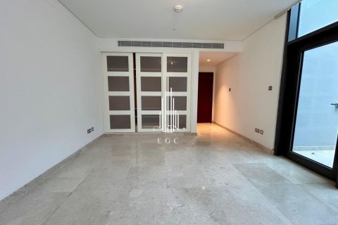 4 bedrooms Townhouse in Tourist Club Area, UAE No. 24520 10