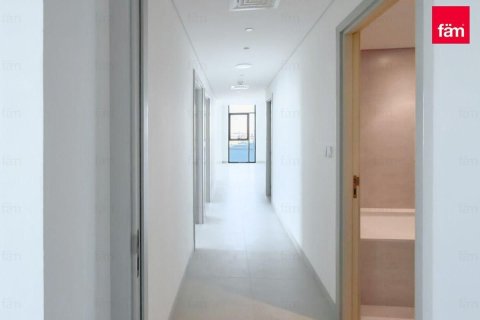 Квартира с 3 спальнями в Дубай, ОАЭ №160485 3