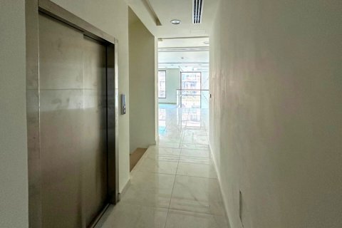 4 bedrooms Villa in Dubai, UAE No. 185079 5