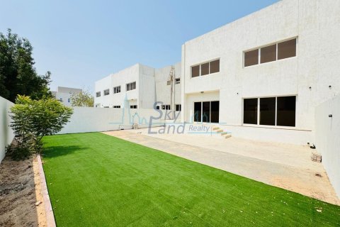 4 غرف نوم فيلا في ام سقيم, الإمارات العربية المتحدة رقم 106732 3