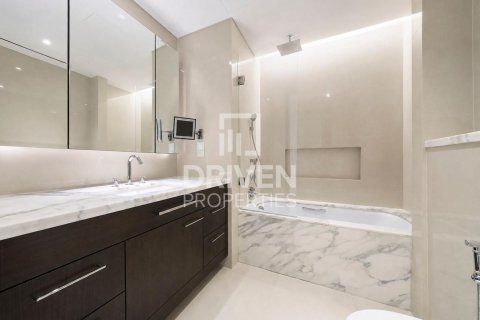 Apartment de 2 dormitorios en The Address Sky View Towers, UAE No. 222952 14
