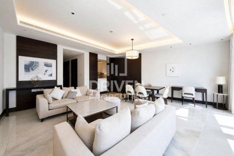 Apartment de 2 dormitorios en The Address Sky View Towers, UAE No. 222952 5