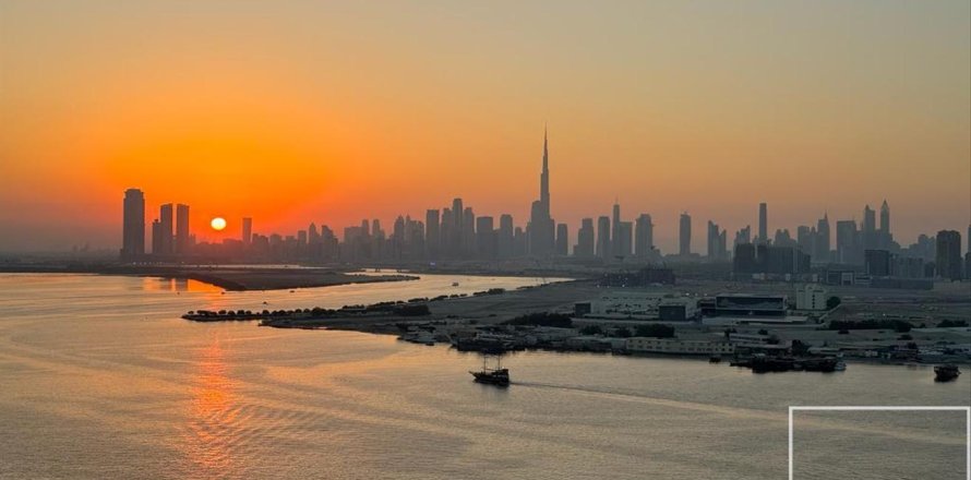 Appartement de 2 chambres à Address Harbour Point, UAE No. 217360