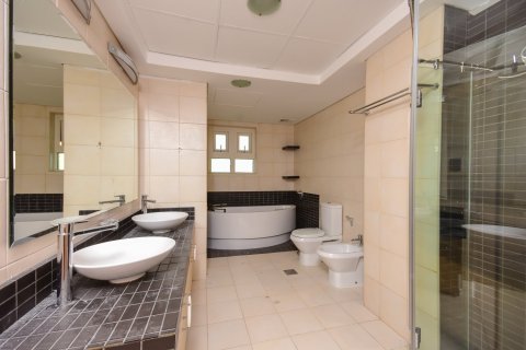 3 bedrooms Apartment in Palm Jumeirah, UAE No. 217181 17