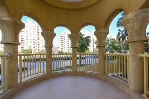 3 bedrooms Apartment in Palm Jumeirah, UAE No. 217181 19