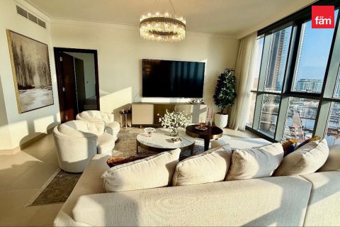 3 bedrooms Apartment in Dubai, UAE No. 213179