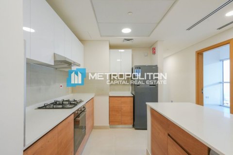 2 bedrooms Apartment in Al Reem Island, UAE No. 146623 4