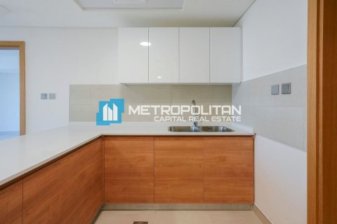 2 bedrooms Apartment in Al Reem Island, UAE No. 146623 11