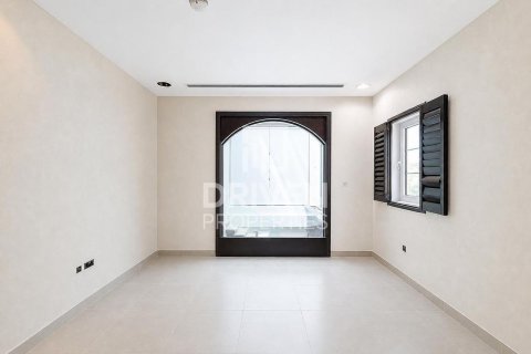 5 bedrooms Villa in Jumeirah Park, UAE No. 211575 23