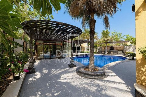 5 bedrooms Villa in Jumeirah Park, UAE No. 211575 9