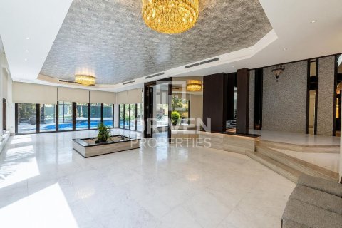 5 bedrooms Villa in Jumeirah Park, UAE No. 211575 5