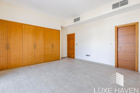 Villa de 4 dormitorios en Legacy Nova Villas, UAE No. 14577 27