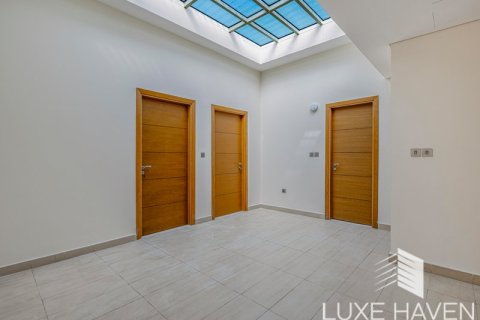 Villa de 4 dormitorios en Legacy Nova Villas, UAE No. 14577 16