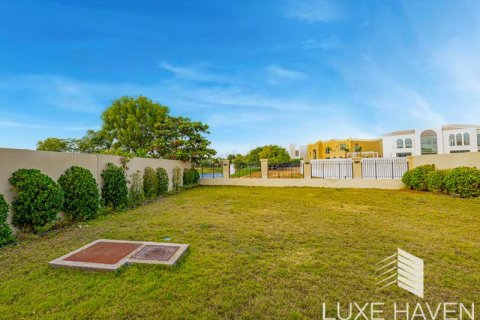 Villa de 4 dormitorios en Legacy Nova Villas, UAE No. 14577 22