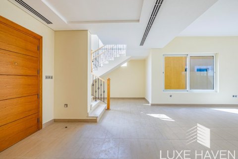 Villa de 4 dormitorios en Legacy Nova Villas, UAE No. 14577 28