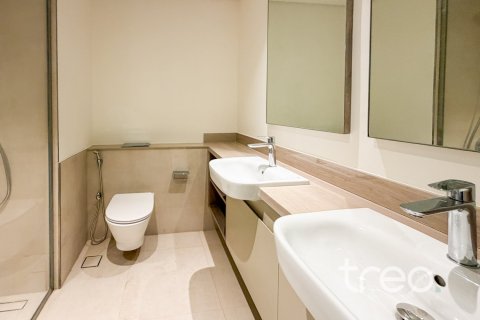 3 bedrooms Villa in Mudon, UAE No. 220877 12