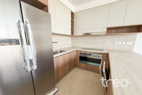3 bedrooms Villa in Mudon, UAE No. 220877 6