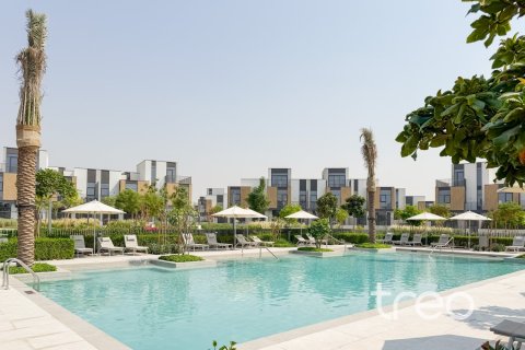 3 bedrooms Villa in Mudon, UAE No. 220877 7