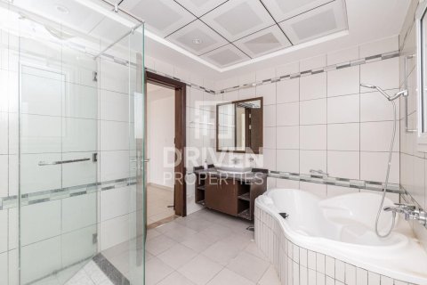 Villa de 6 dormitorios en Dubai, UAE No. 218420 18