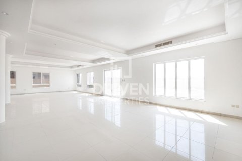 Villa de 6 dormitorios en Dubai, UAE No. 218420 5