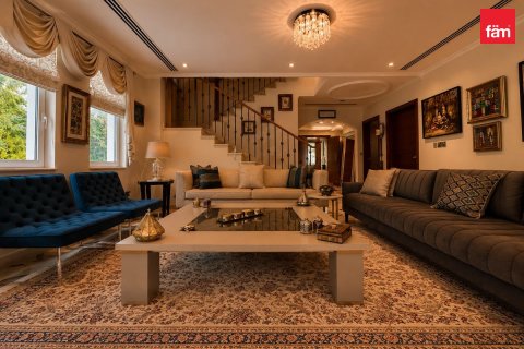 4 bedrooms Villa in Dubai, UAE No. 213433 17