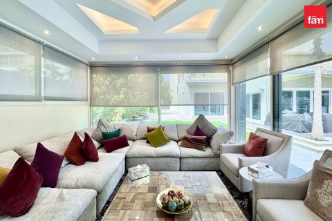 4 bedrooms Villa in Dubai, UAE No. 213433 19