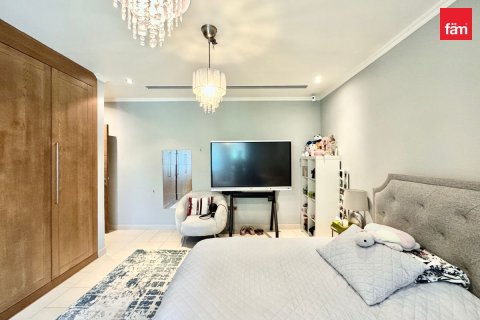4 bedrooms Villa in Dubai, UAE No. 213433 9
