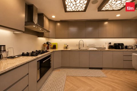 4 bedrooms Villa in Dubai, UAE No. 213433 14