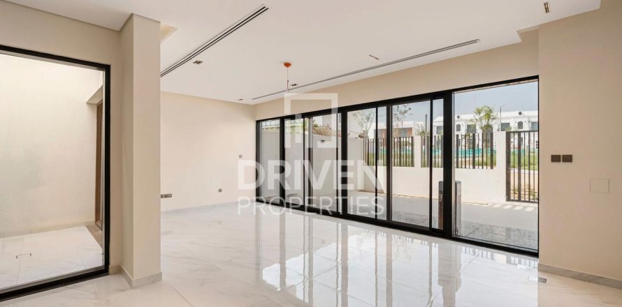 4 غرف نوم تاون هاوس في Murooj Al Furjan, الإمارات العربية المتحدة رقم 215034