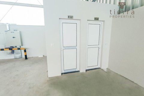 473.8m² Warehouse in Dubai, UAE No. 47613 6