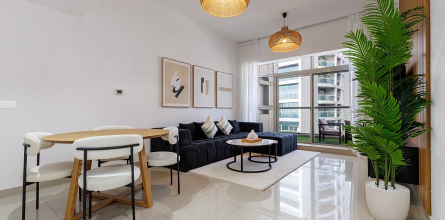 Appartement de 2 chambres à Dubai Sports City, UAE No. 223381