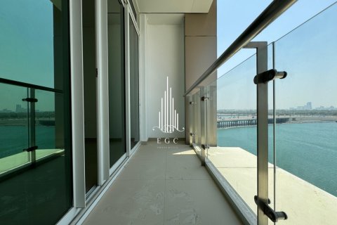 Apartment de 3 dormitorios en Al Reem Island, UAE No. 37750 9