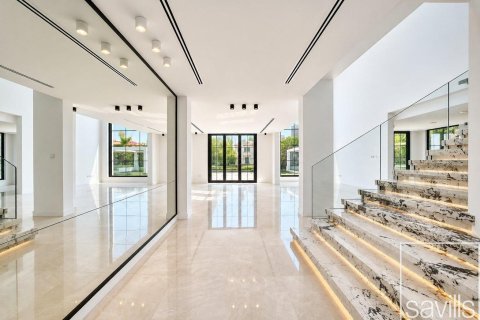 Вилла с 4 спальнями в Jumeirah Islands, ОАЭ №213998 15