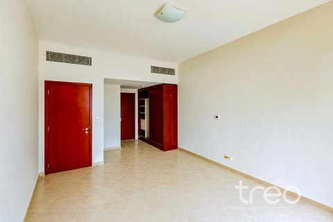 Appartement de 3 chambres à Motor City, UAE No. 203947 10