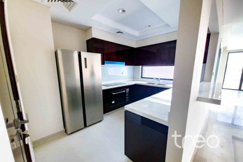 Townhouse de 6 dormitorios en Silver Springs, UAE No. 225024 5