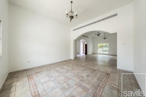 4 bedrooms Villa in Umm Suqeim, UAE No. 217403 9